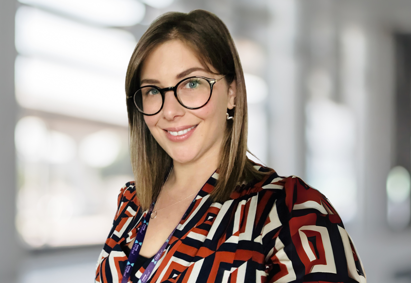 Alice Cox Headshot