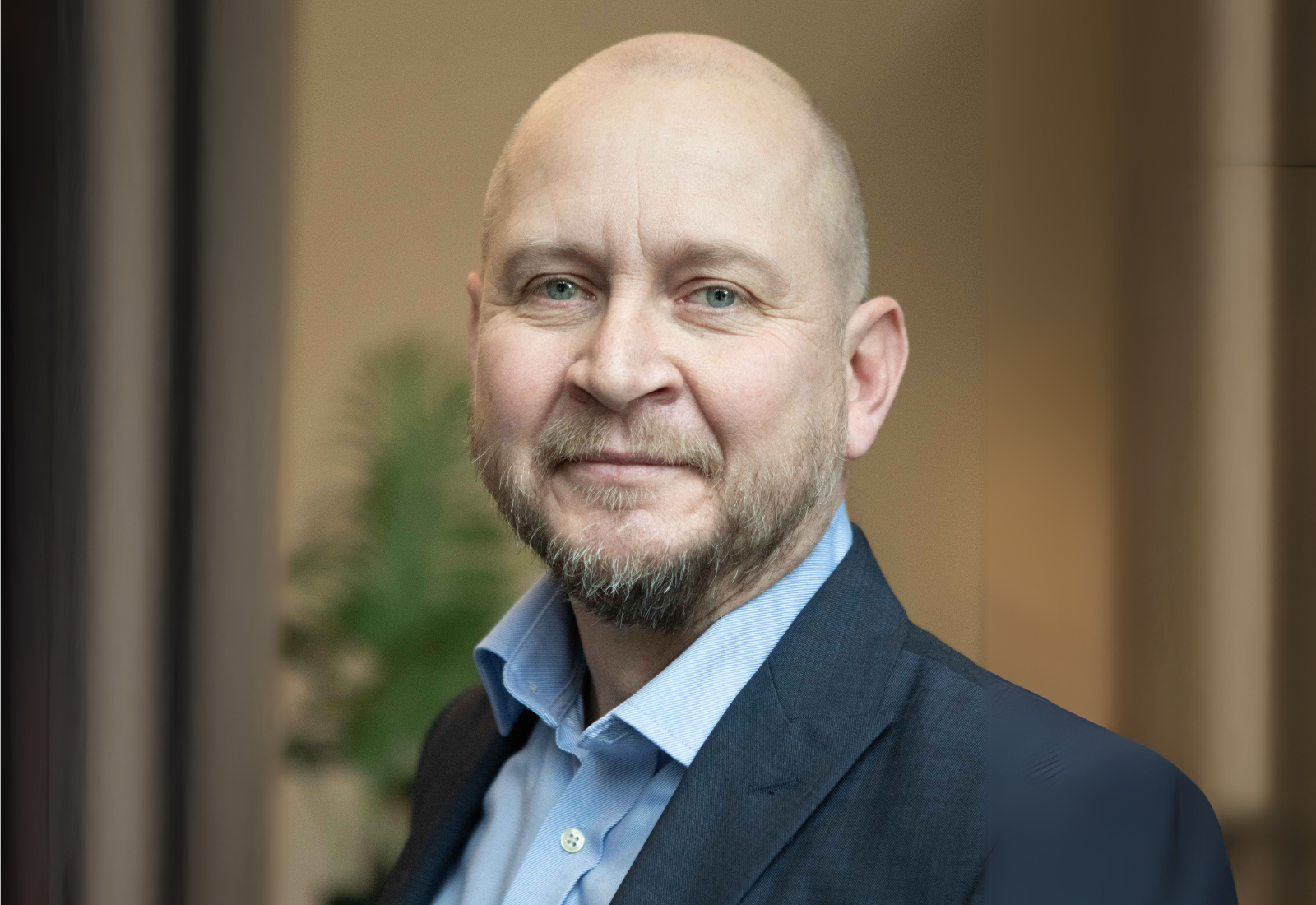 Greg Hussey Headshot.